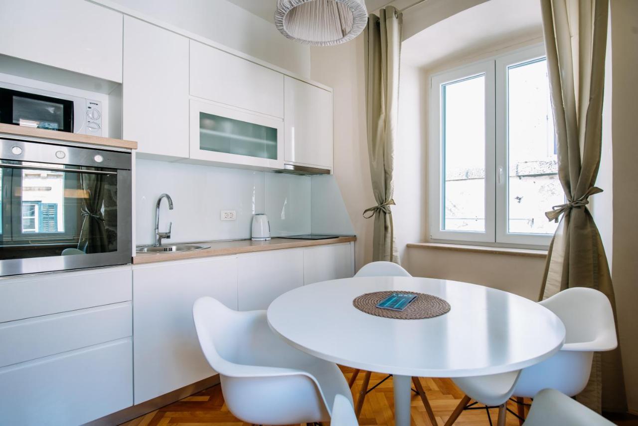 Amorozo Apartments By Duhomes Dubrovnik Exterior photo