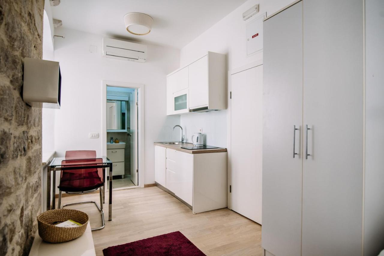 Amorozo Apartments By Duhomes Dubrovnik Exterior photo